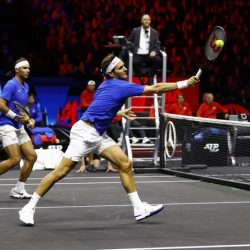 Federer thua trận chia tay sự nghiệp