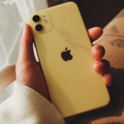 TOP điện thoại iPhone màu vàng, vàng Gold đáng mua nhất 2022